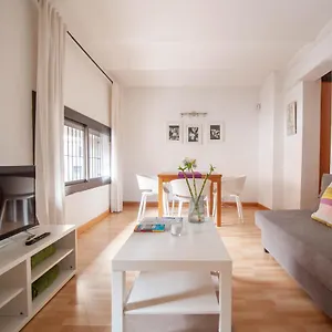Zona Sagrada Familia Apartment Barcelona