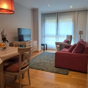 En El Centro Con Garaje Directo. Apartment Bilbao